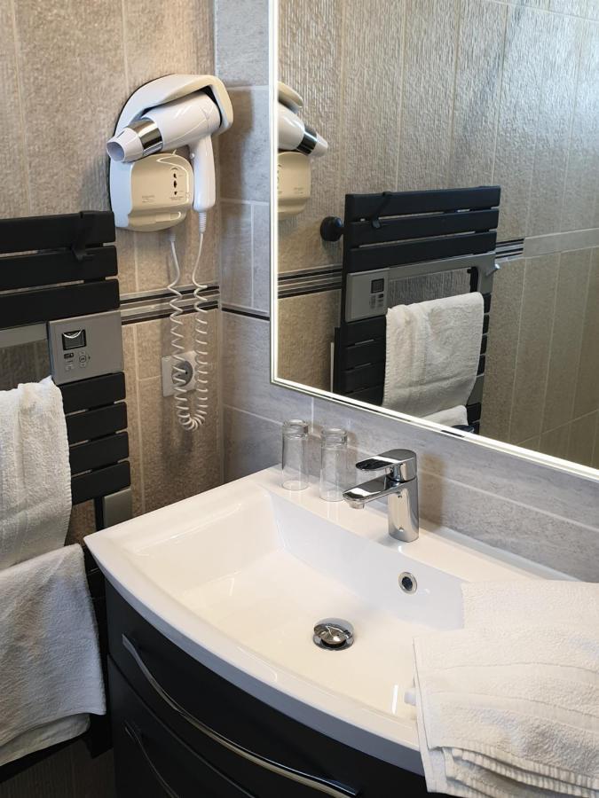 Logis Hotel Restaurant Spa Les Balcons De L'Esperance Limeuil Exteriér fotografie